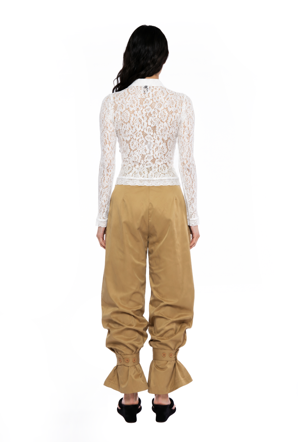 OFF WHITE