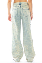 MEDIUM WASH