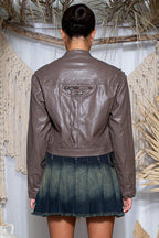 TAUPE
