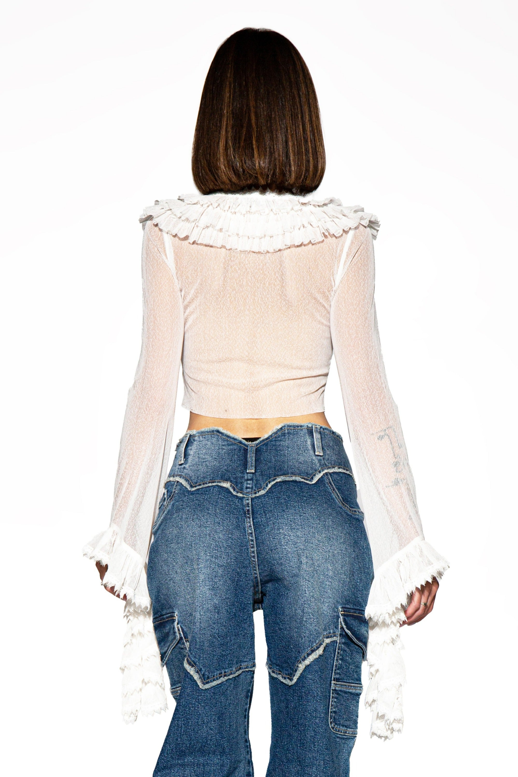 OFF WHITE