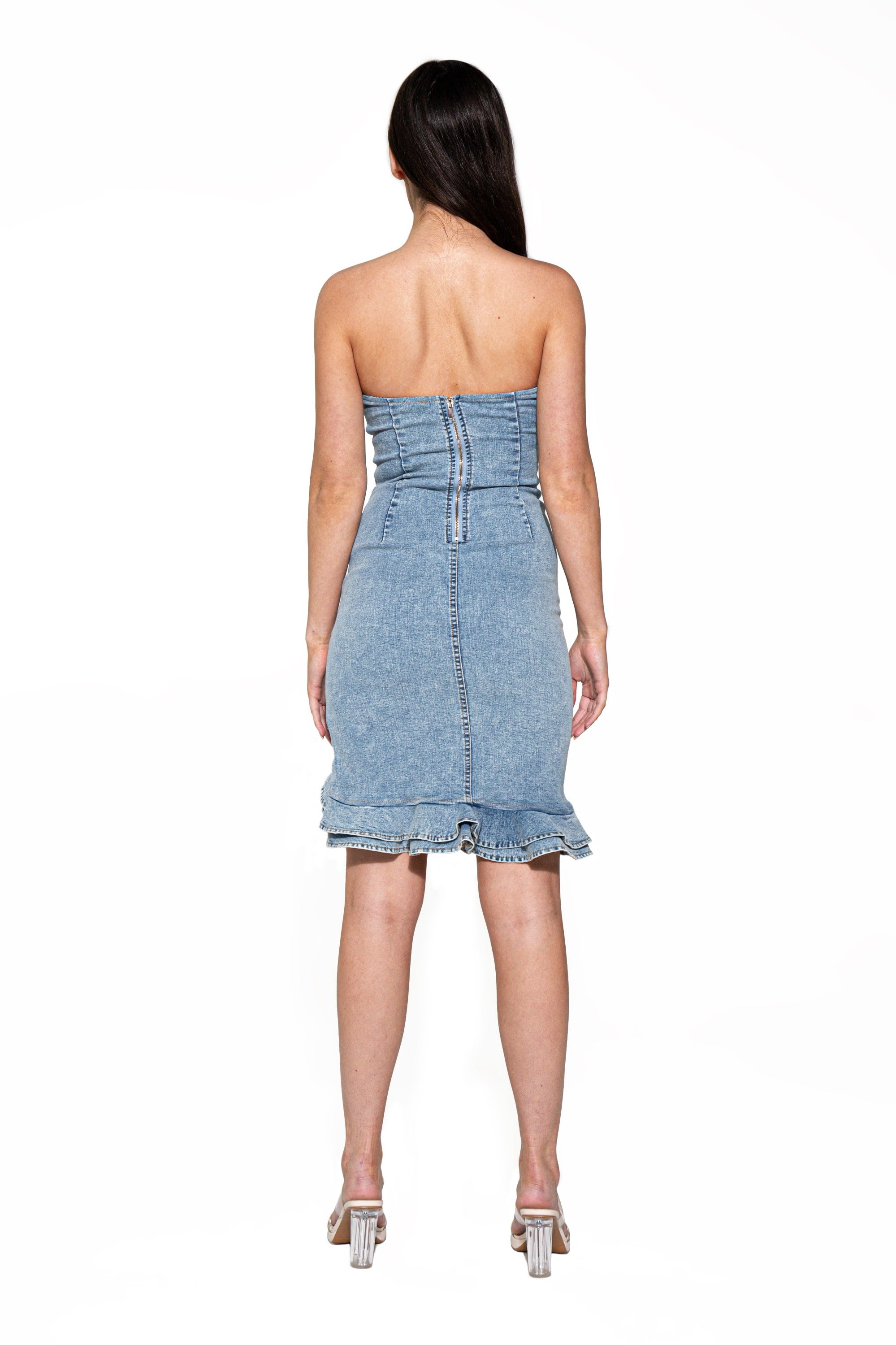 LIGHT DENIM WASH