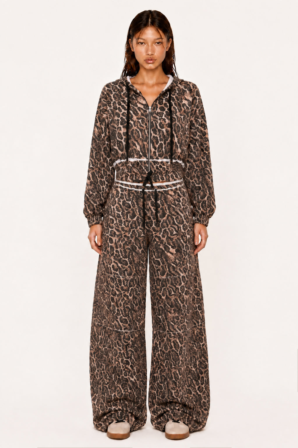 BROWN LEOPARD