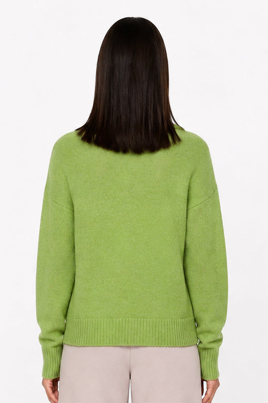 GREEN